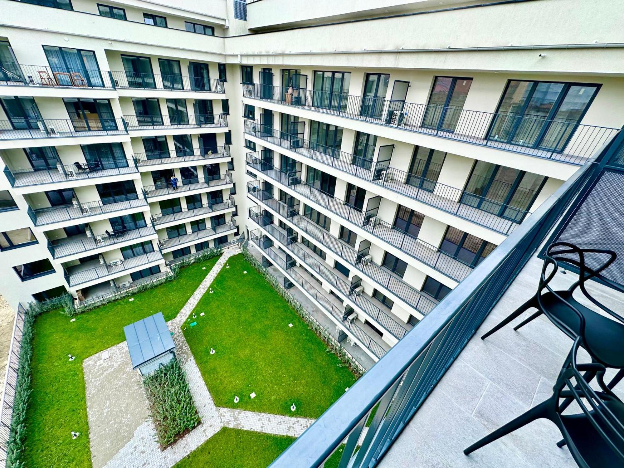 River Passage Budapest Garage/Ac/Balcony Extérieur photo
